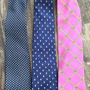 Brooks Brothers Blue and Pink Tie Collection